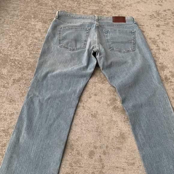 Hollister Skinny Fit Epic Flex Jeans - Picture 5 of 16